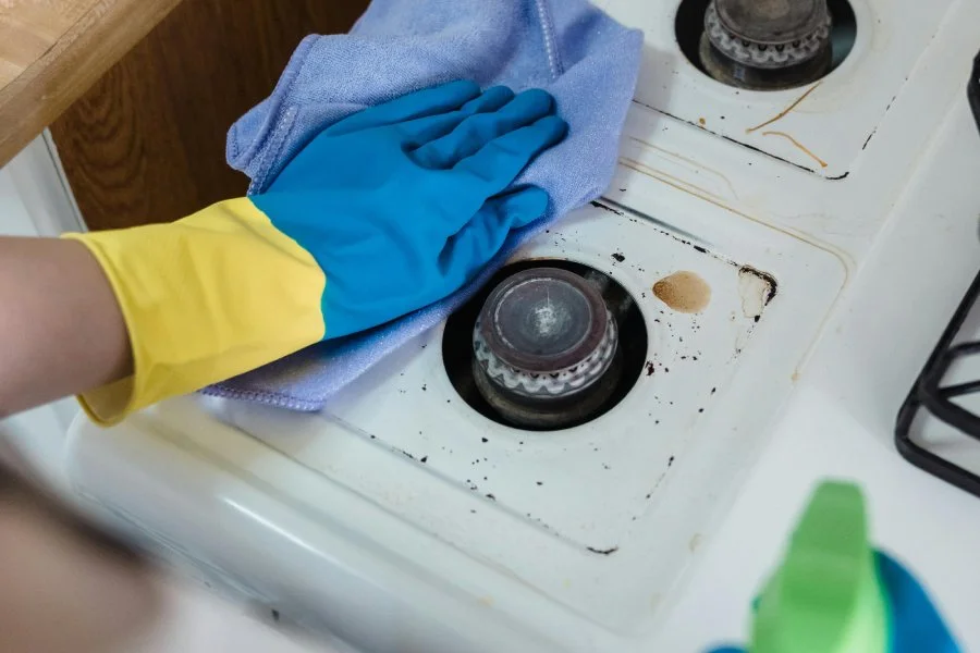 Stove Cleaning